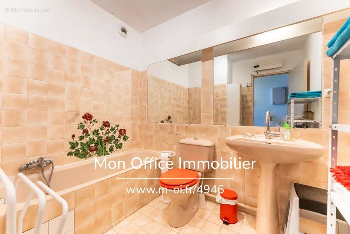 Appartement à MARSEILLE-8E