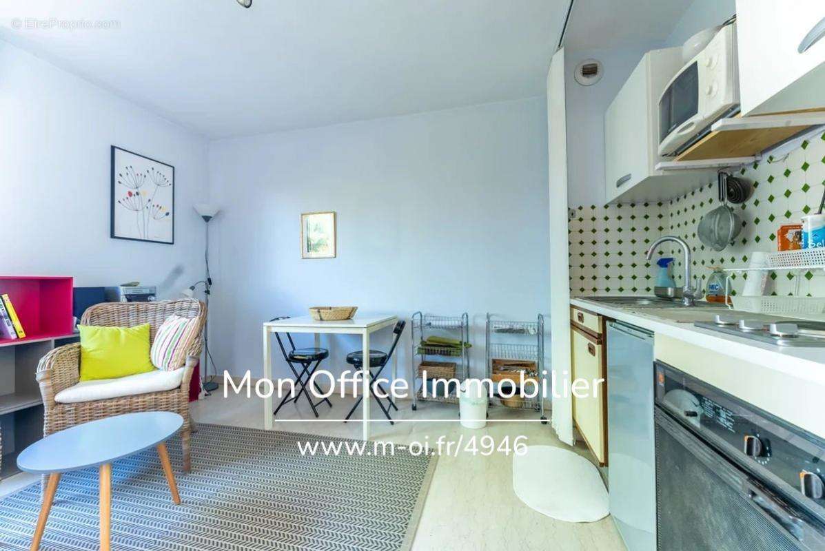 Appartement à MARSEILLE-8E