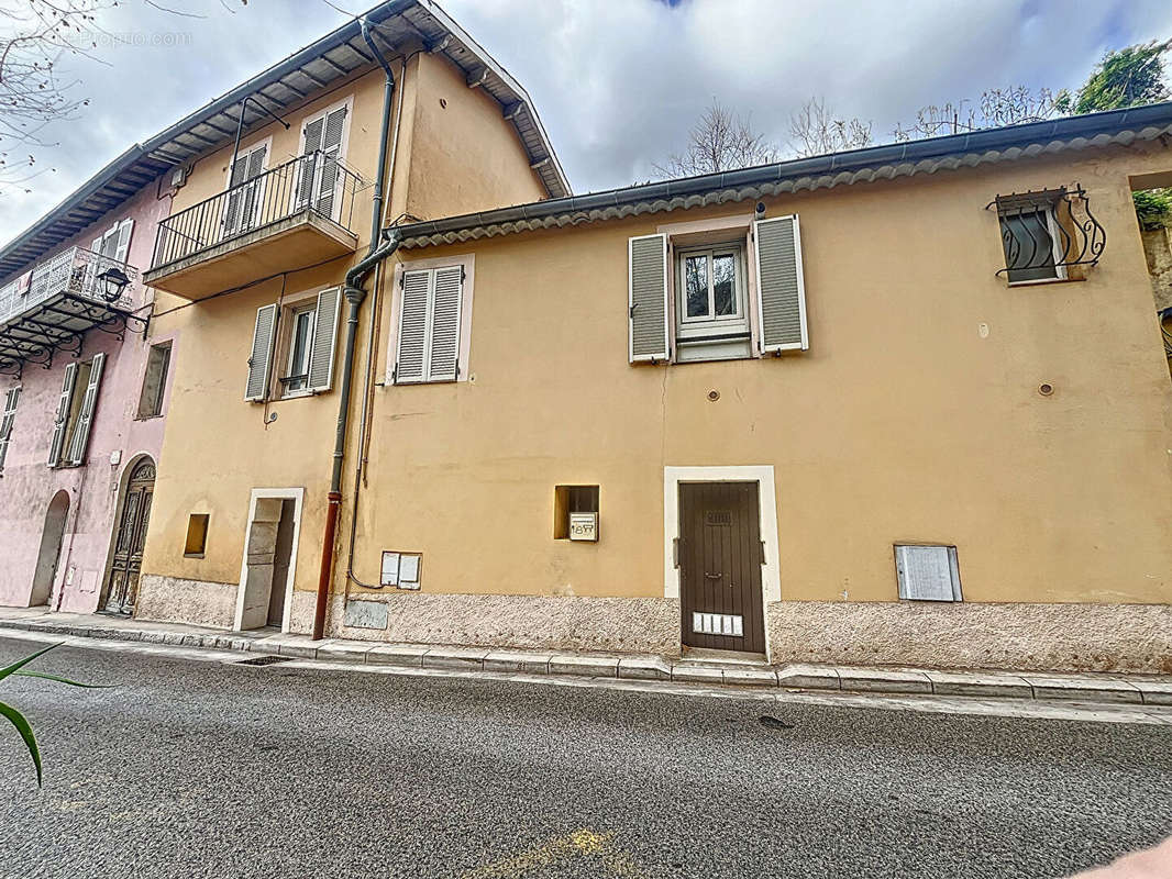 Maison à ROQUEBRUNE-CAP-MARTIN