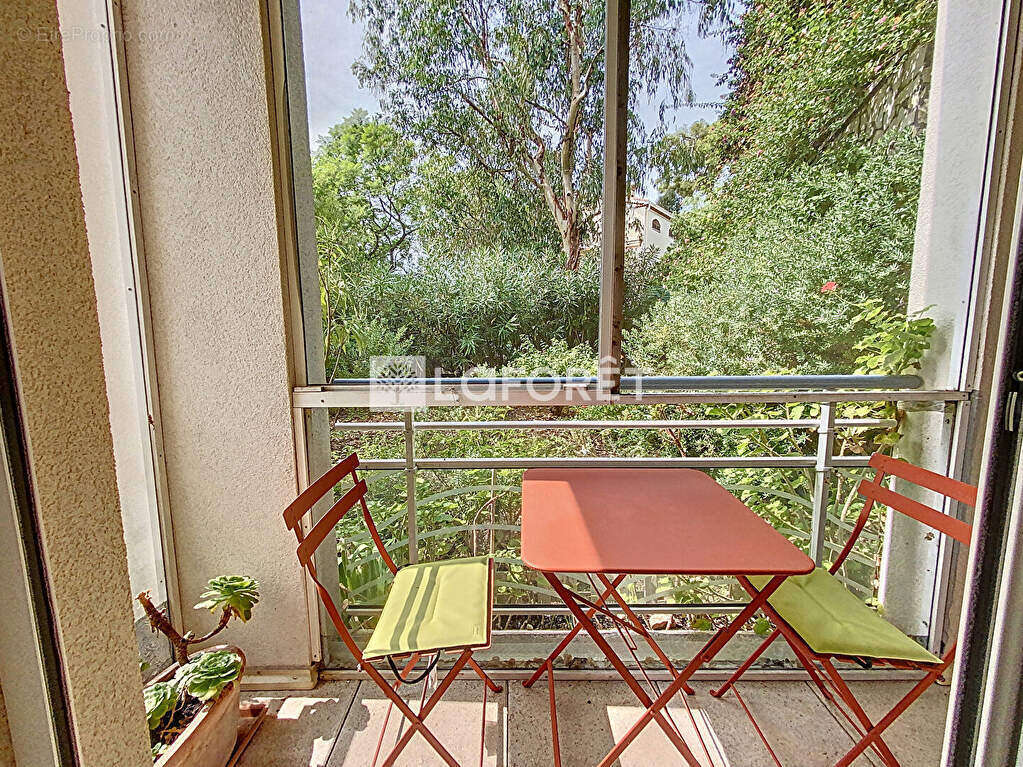 Appartement à ROQUEBRUNE-CAP-MARTIN