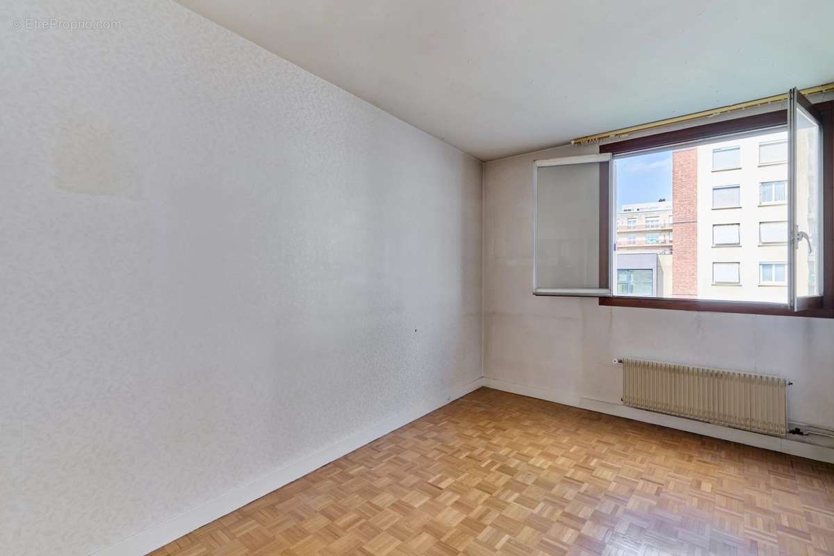 Appartement à PARIS-20E