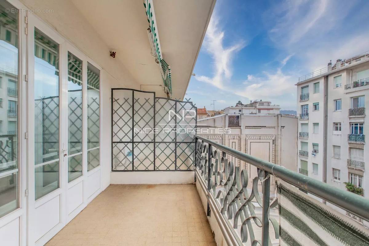 Appartement à NICE