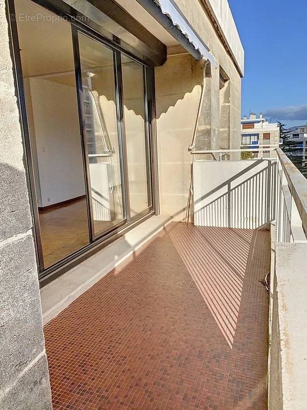 Appartement à MARSEILLE-9E