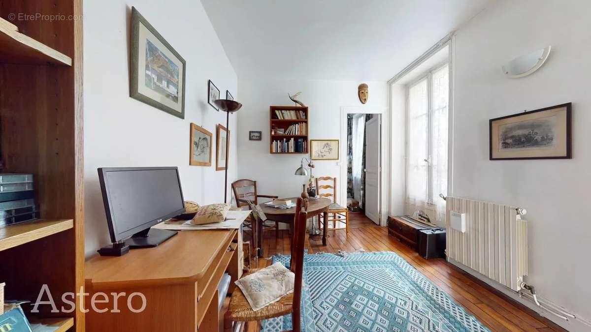 Appartement à PARIS-11E