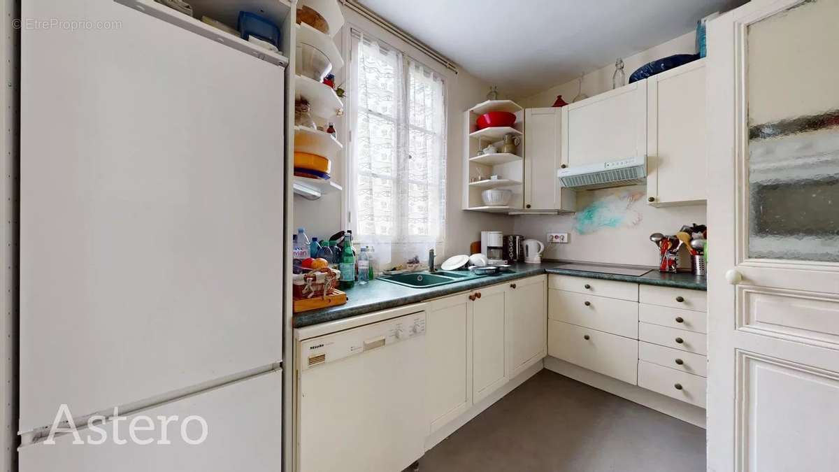 Appartement à PARIS-11E