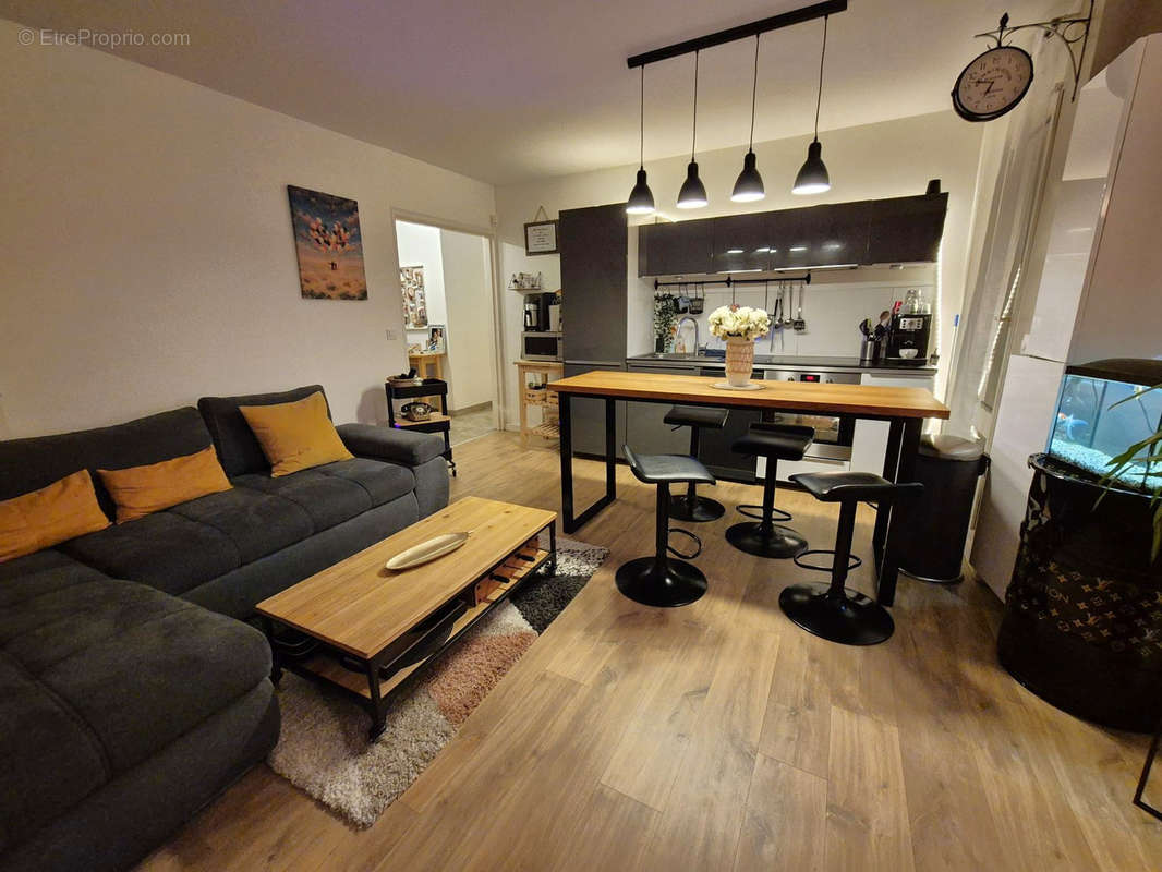 Appartement à JOUY-EN-JOSAS