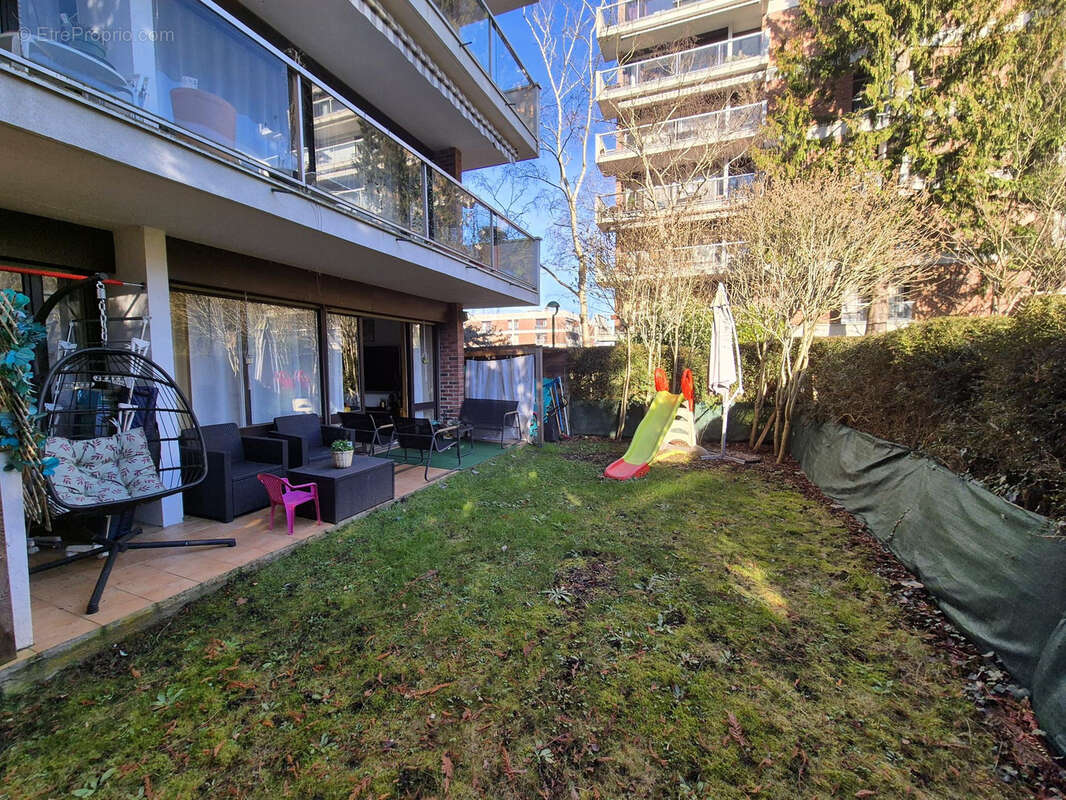 Appartement à JOUY-EN-JOSAS