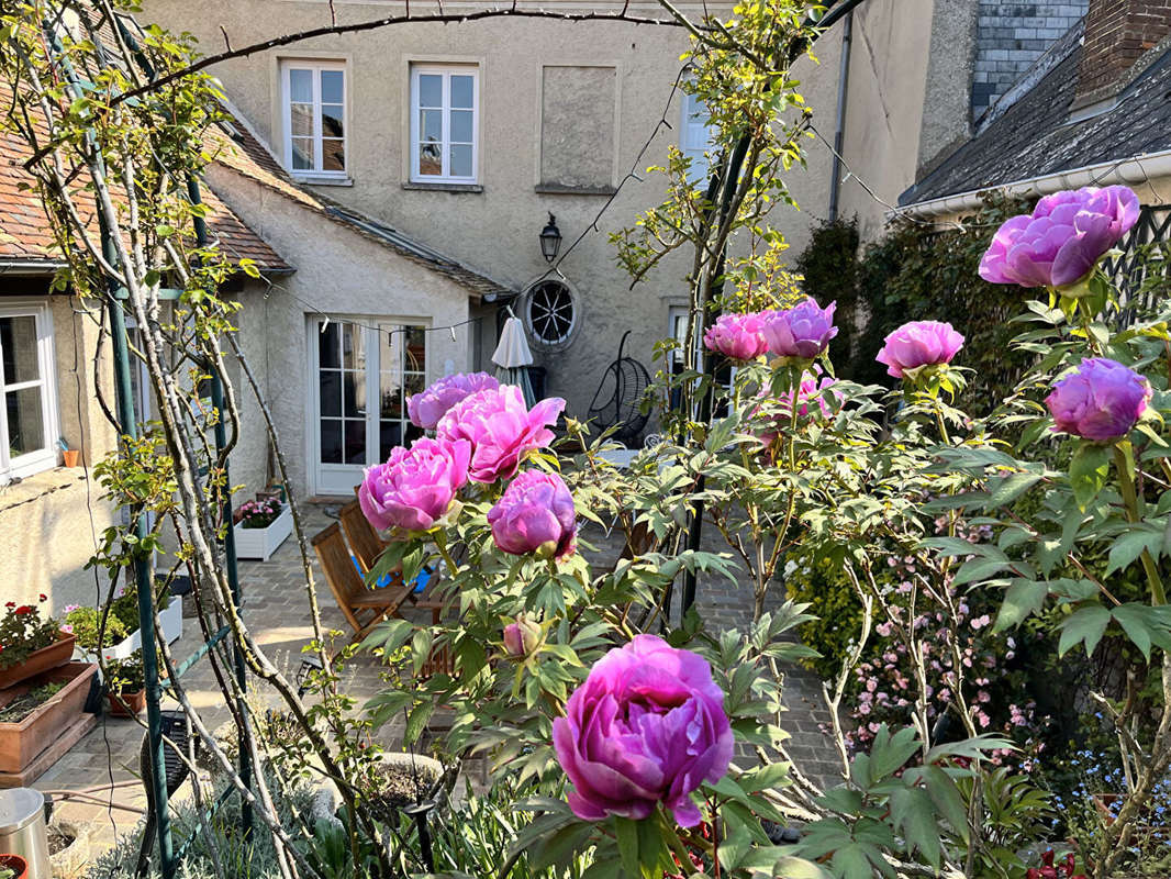 Maison à HOUDAN