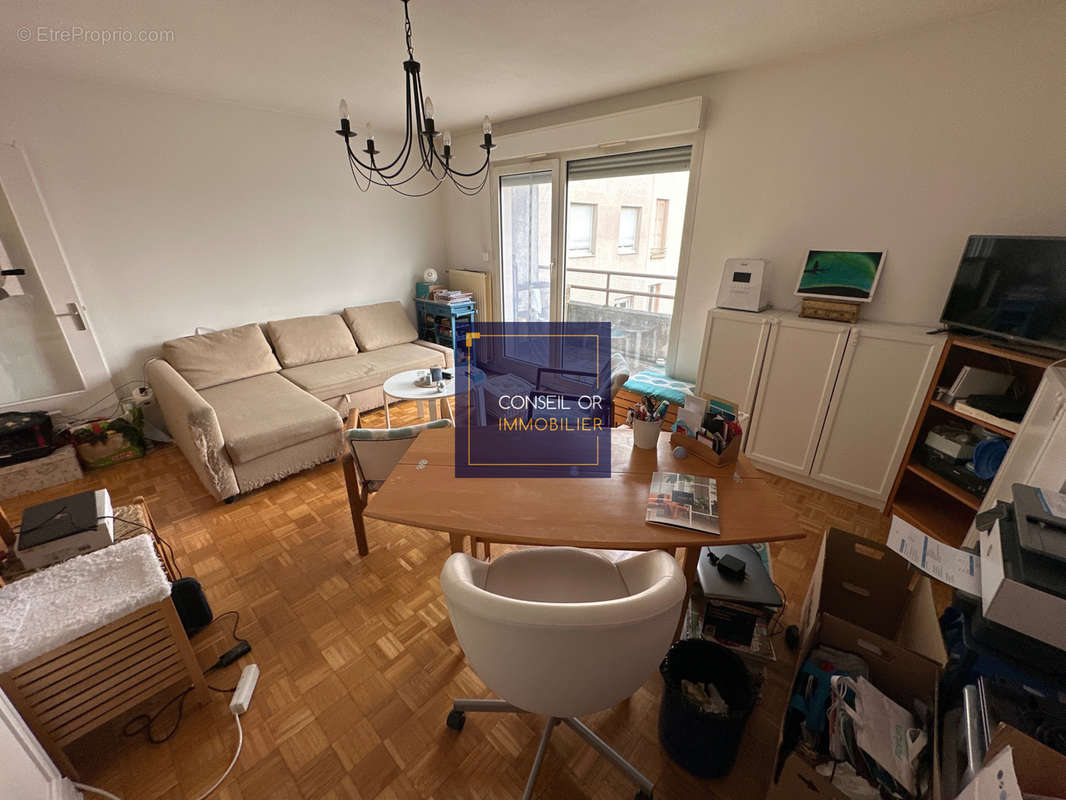 Appartement à LYON-8E