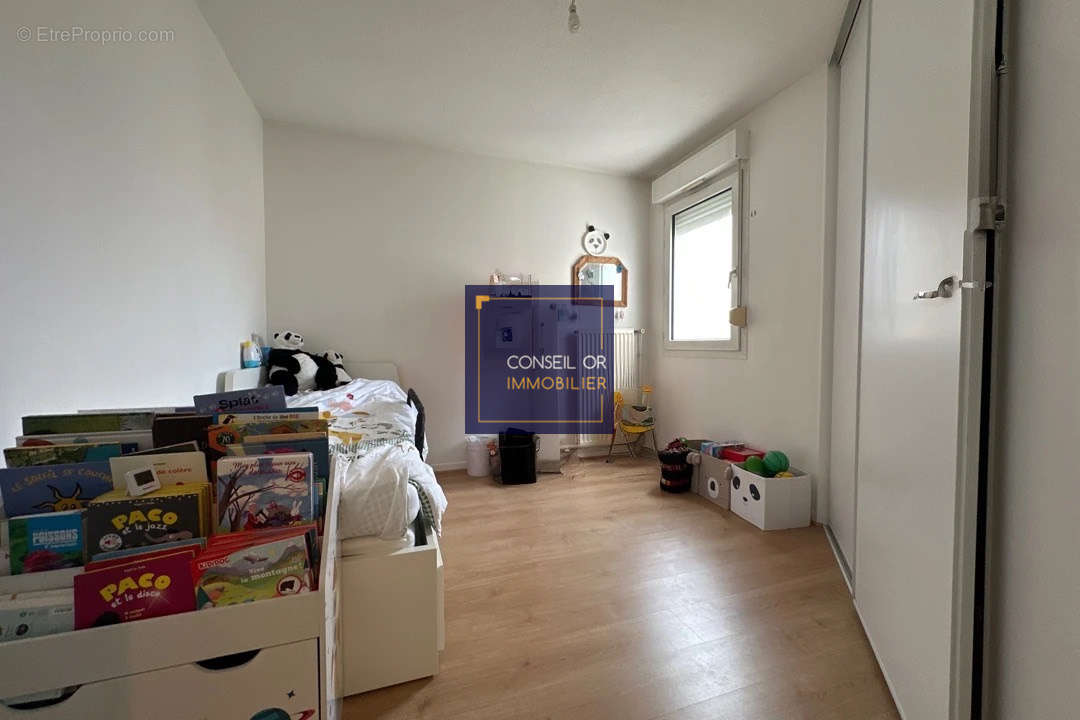 Appartement à LYON-8E