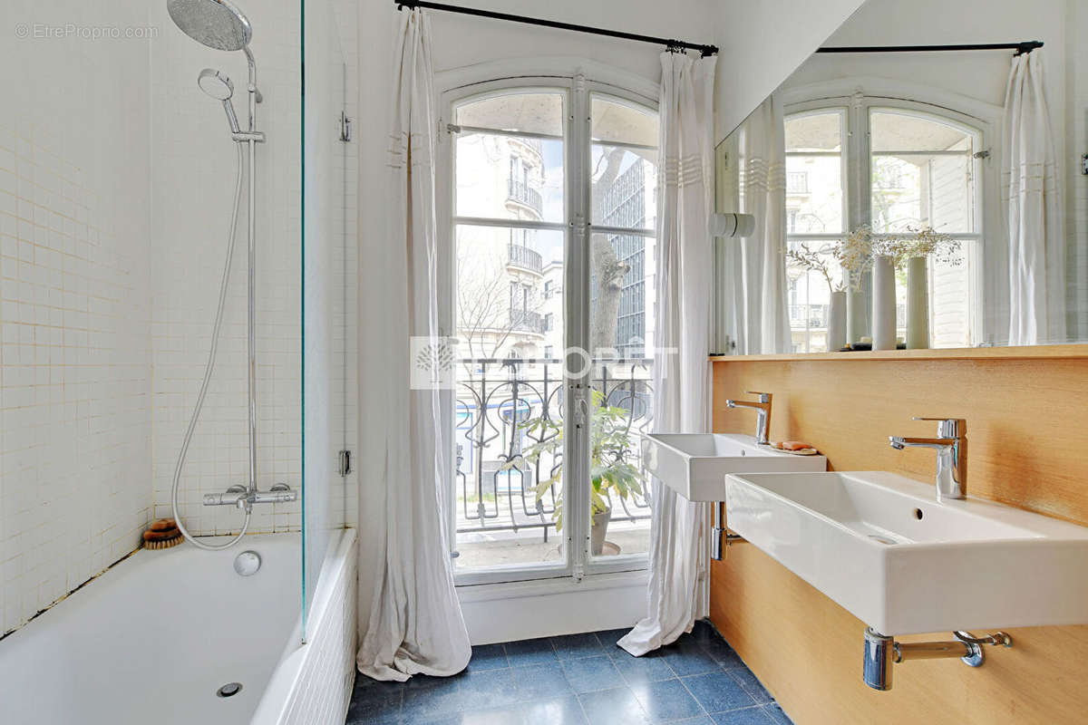 Appartement à PARIS-13E