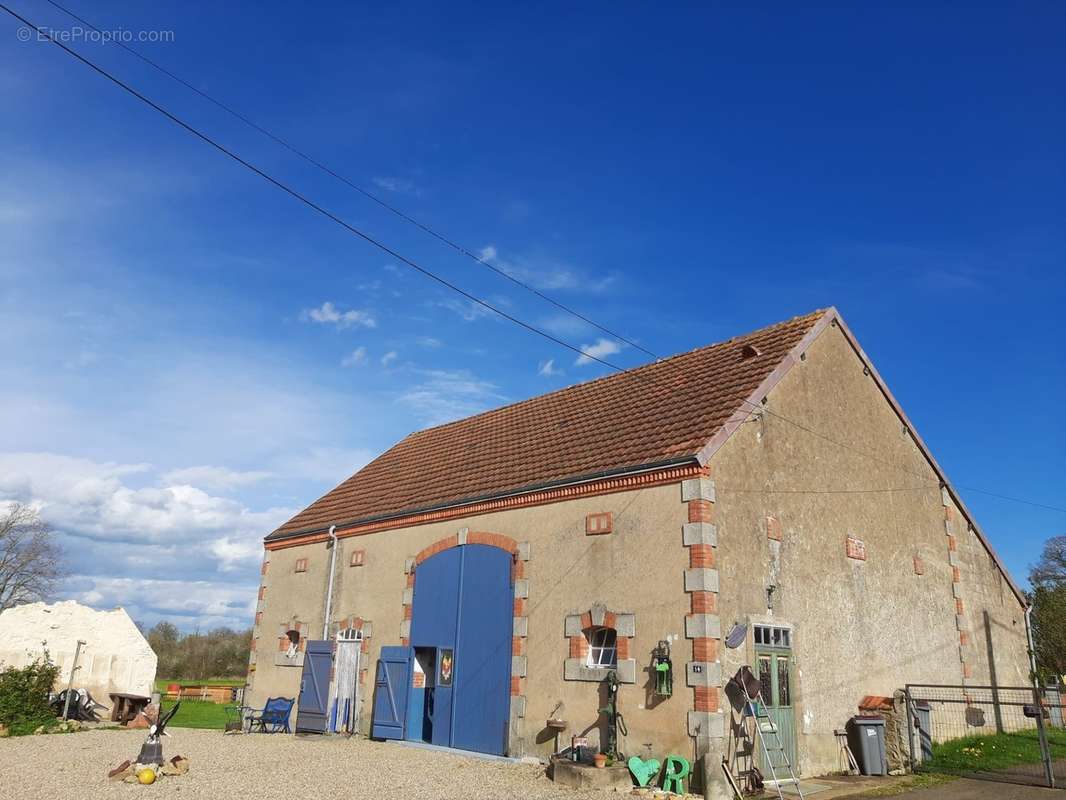 Maison à NERET