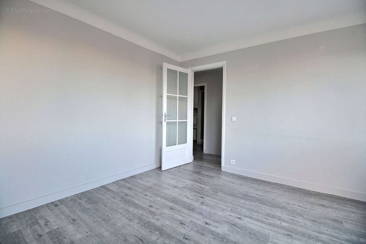 Appartement à COLOMBES