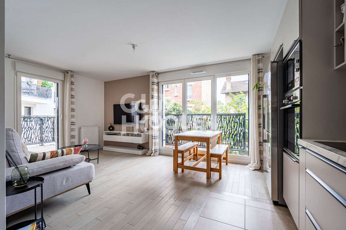 Appartement à ASNIERES-SUR-SEINE