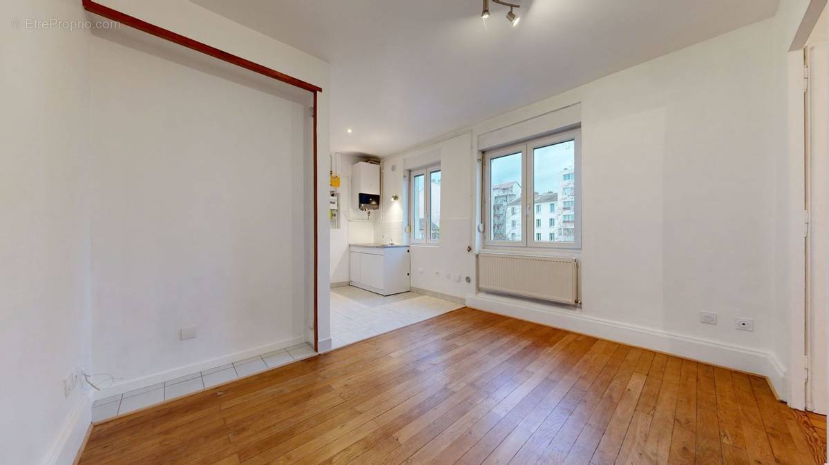 Appartement à LYON-8E