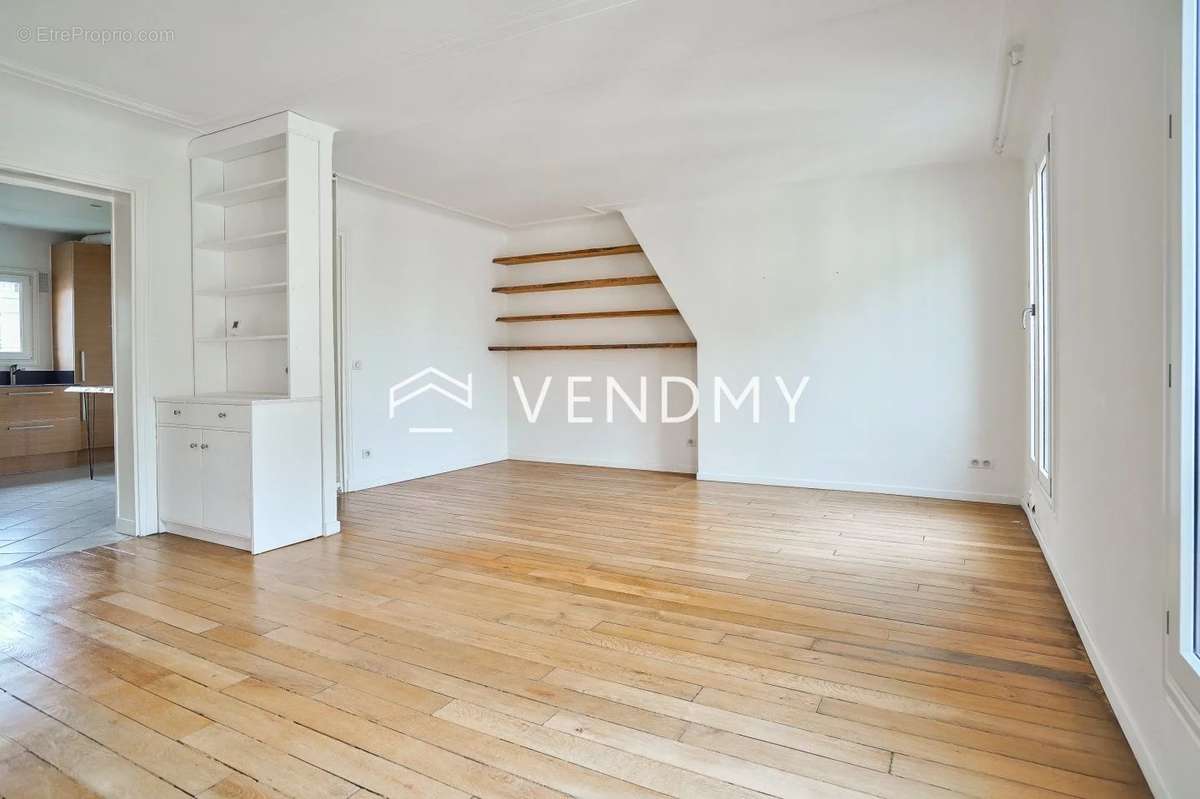 Appartement à PARIS-12E