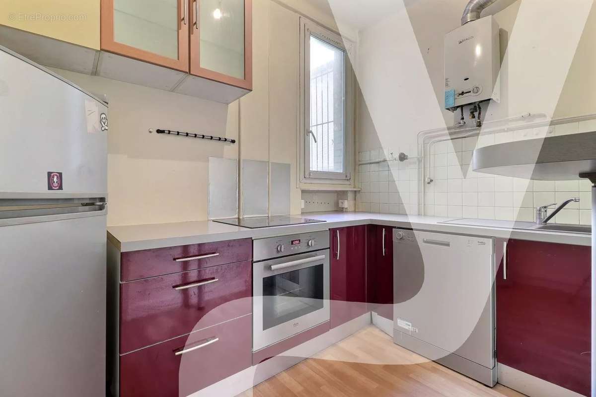 Appartement à PARIS-11E