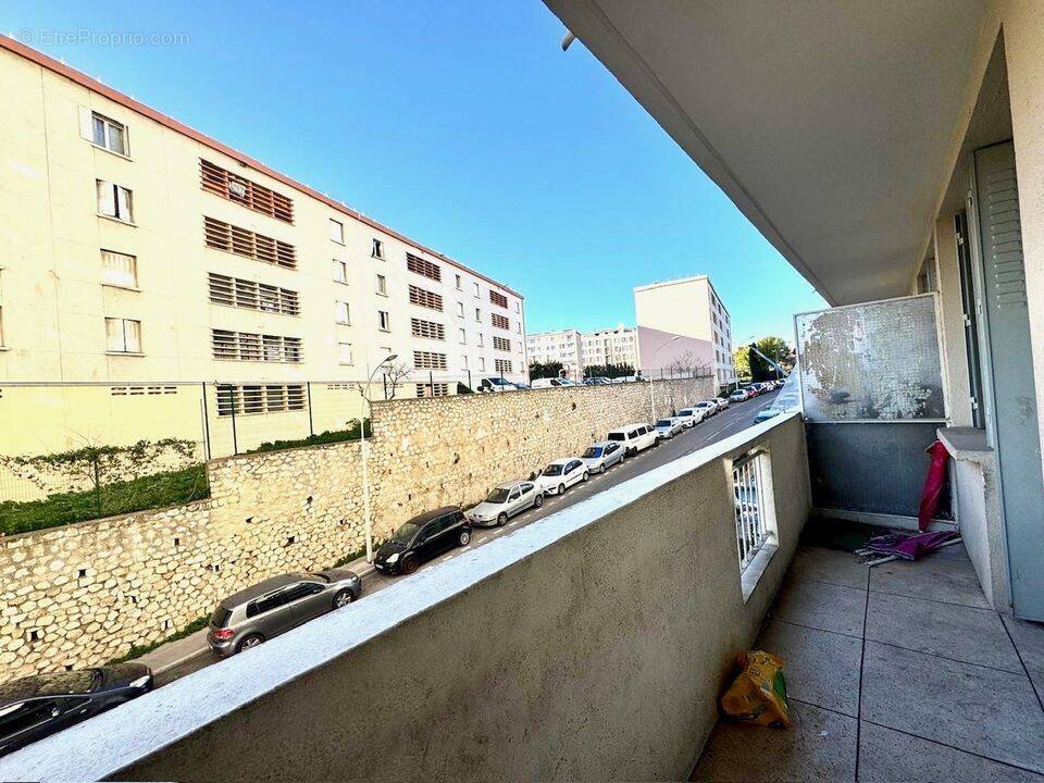 Appartement à MARSEILLE-13E