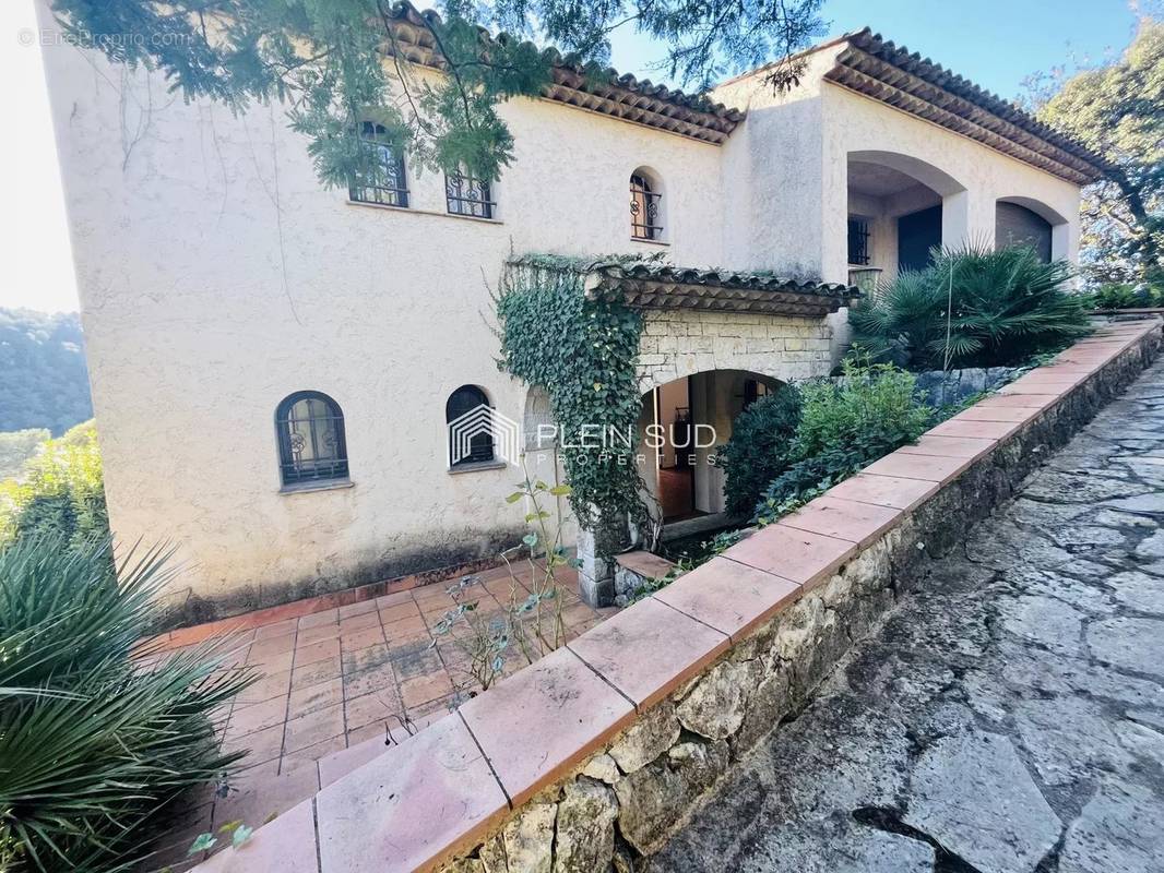 Maison à LA COLLE-SUR-LOUP