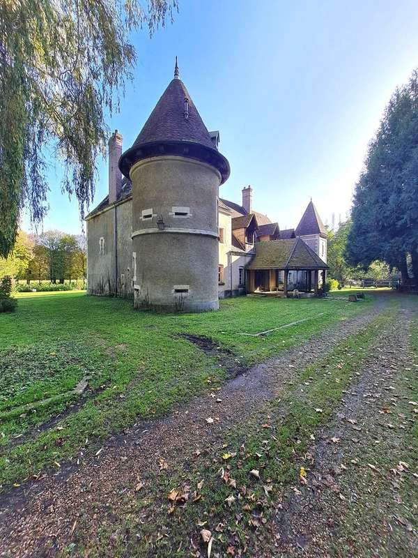 Autre à LA MADELEINE-BOUVET