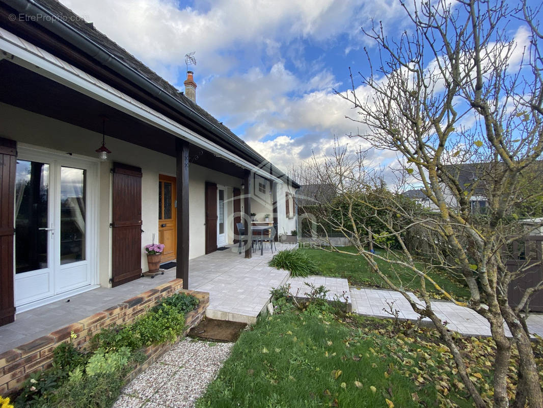 Maison à CHAMBRAY-LES-TOURS