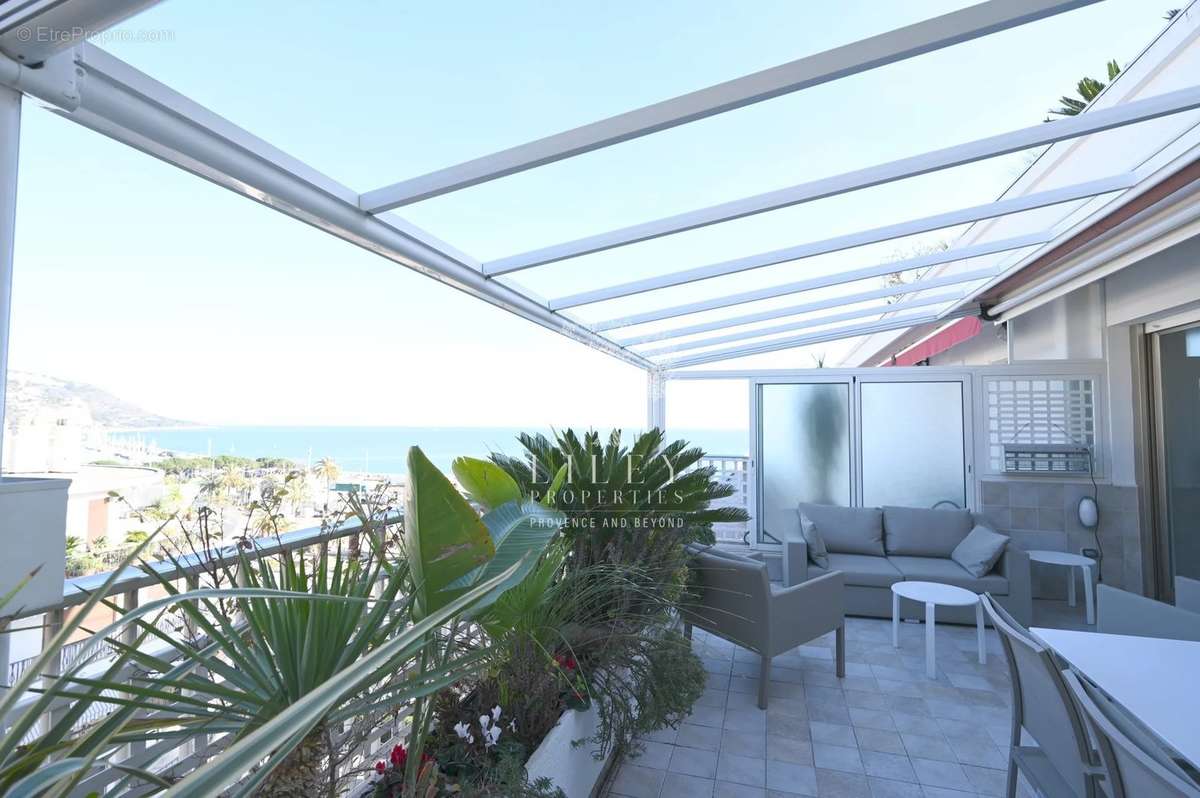 Appartement à MENTON