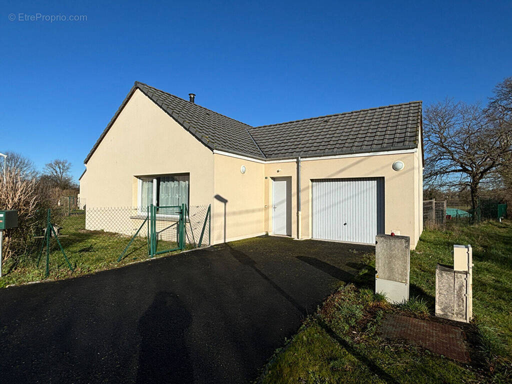 Maison à VELLES