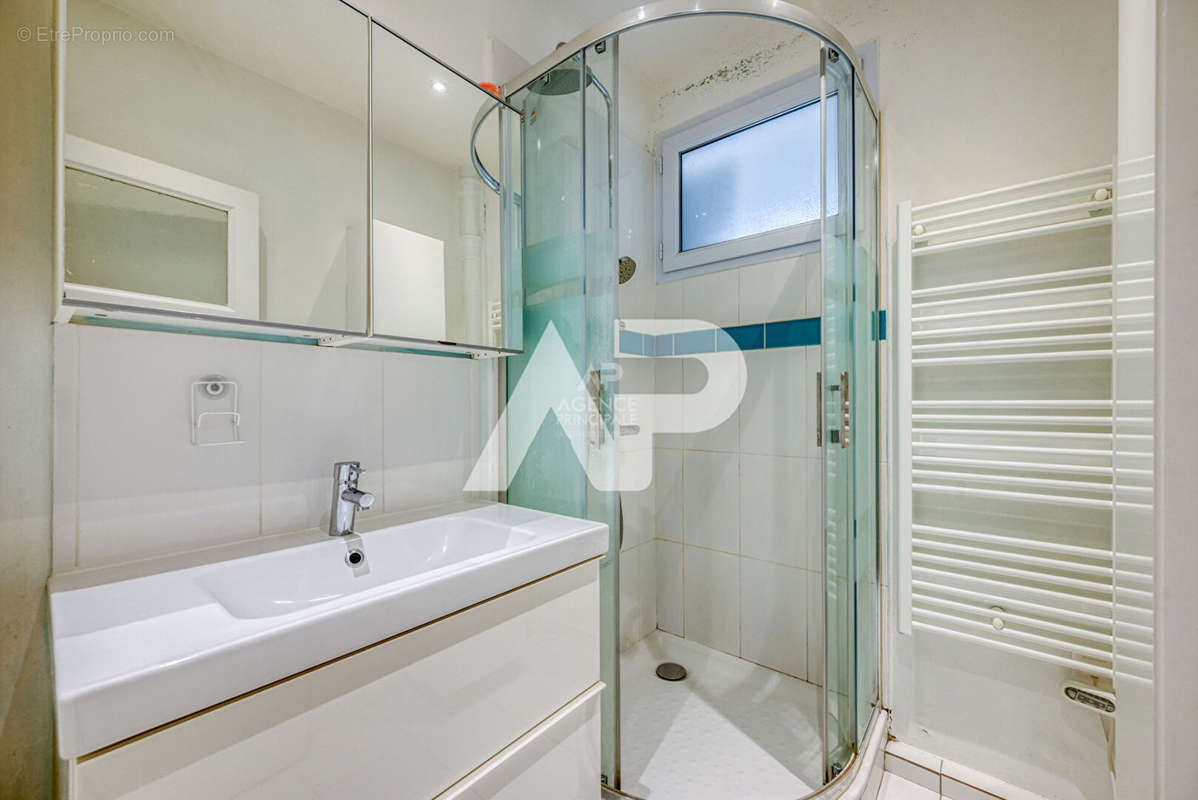 Appartement à NANTERRE