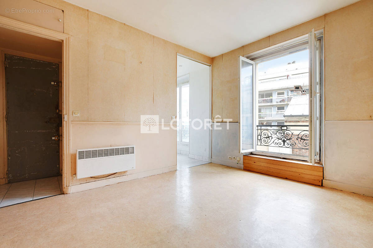 Appartement à PARIS-20E