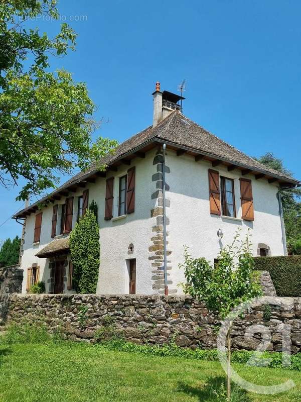 Maison à SAINT-ILLIDE