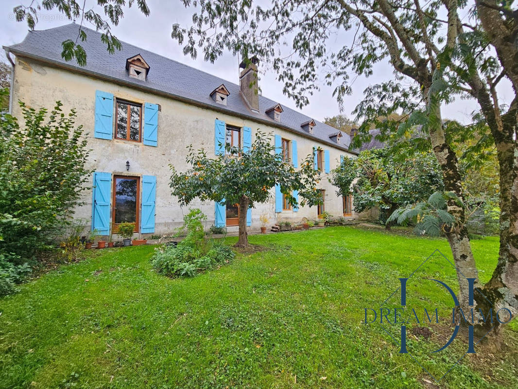 Maison à OLORON-SAINTE-MARIE