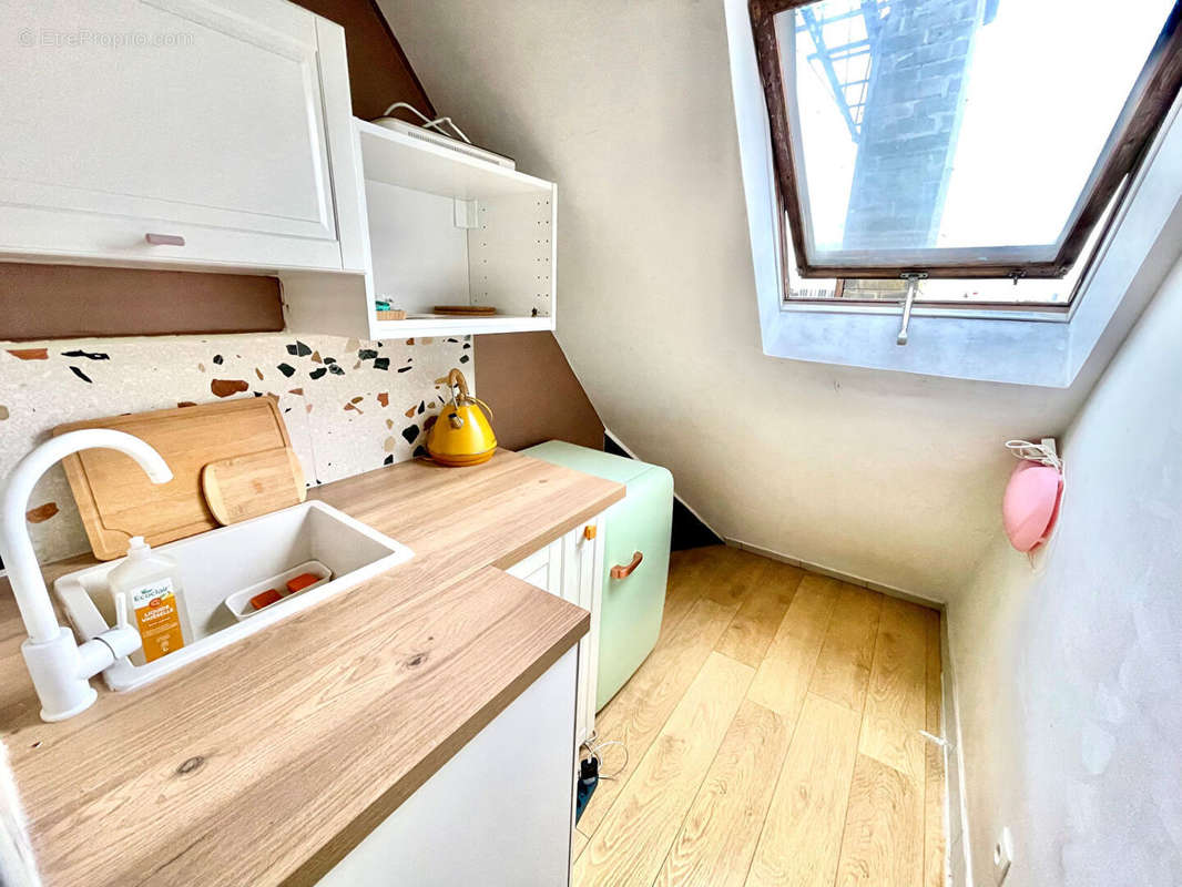 Appartement à LEVALLOIS-PERRET