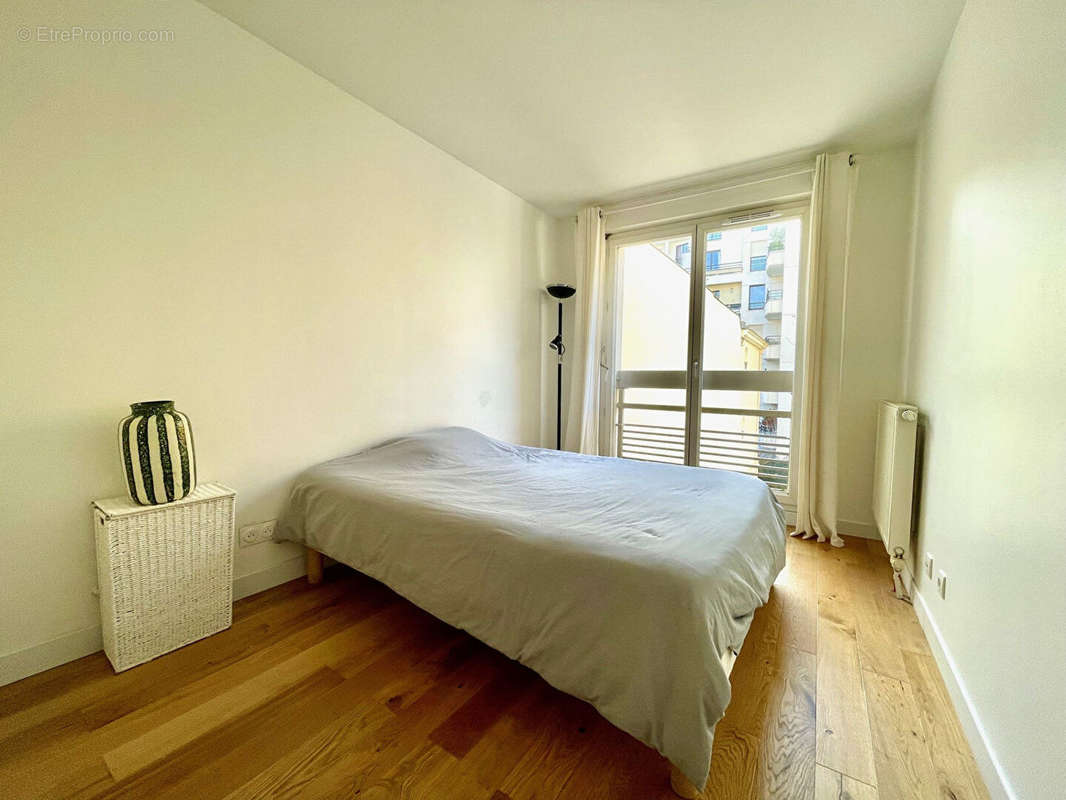 Appartement à LEVALLOIS-PERRET