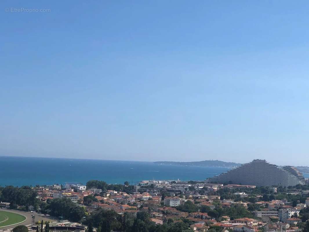 Appartement à CAGNES-SUR-MER