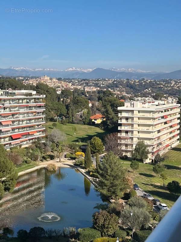 Appartement à CAGNES-SUR-MER