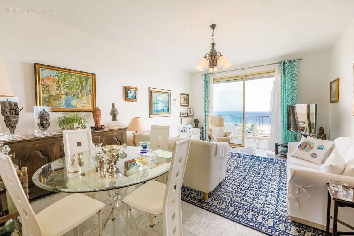 Appartement à CAGNES-SUR-MER