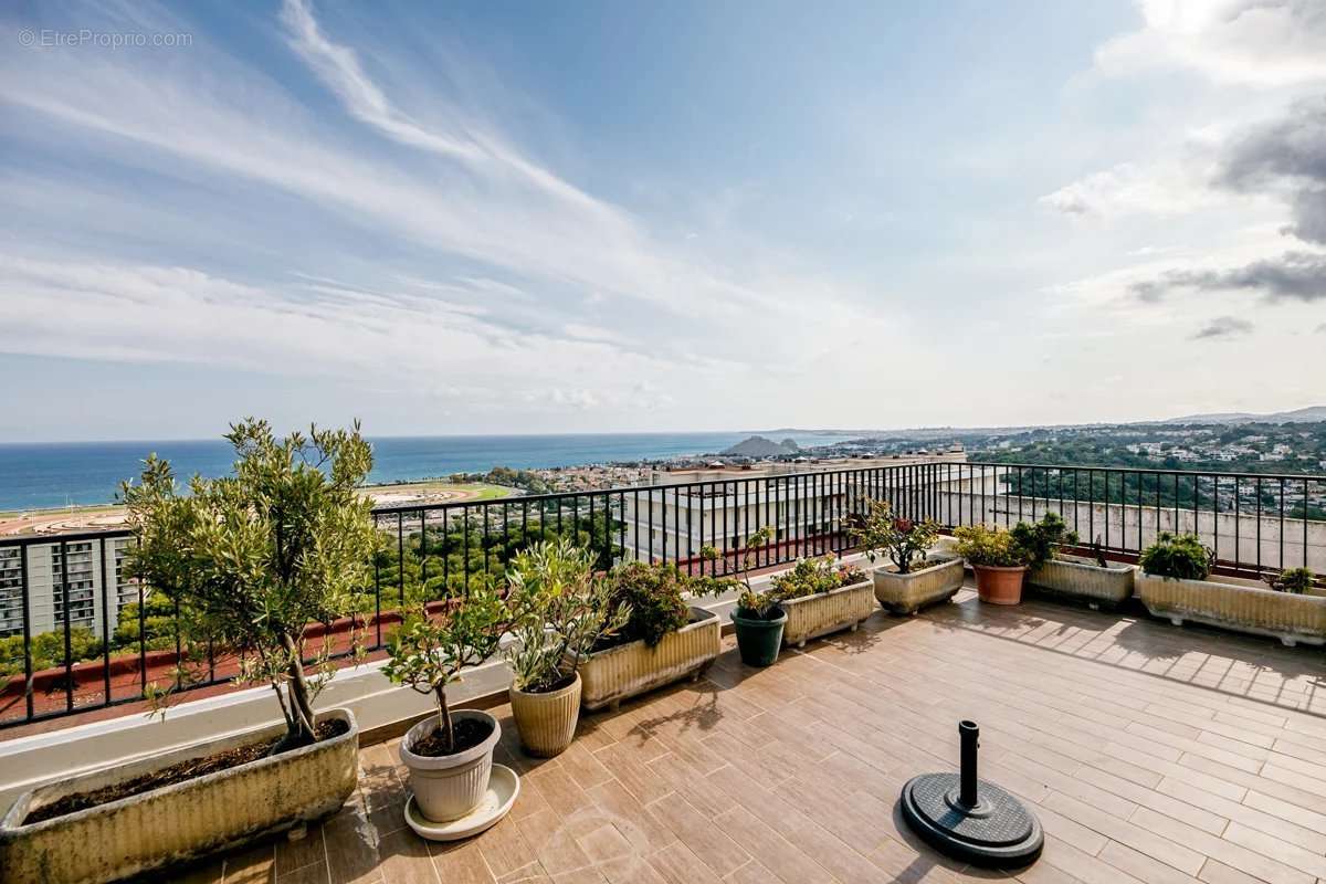 Appartement à CAGNES-SUR-MER