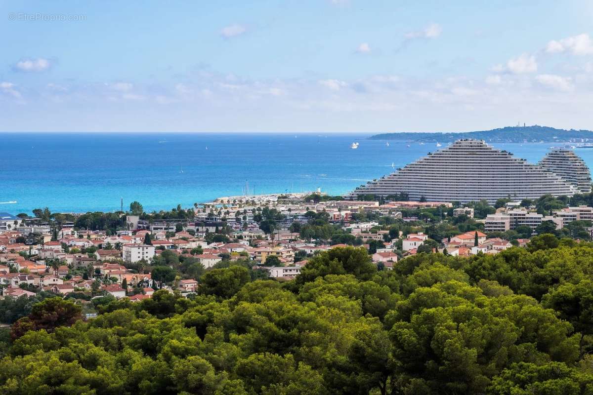 Appartement à CAGNES-SUR-MER