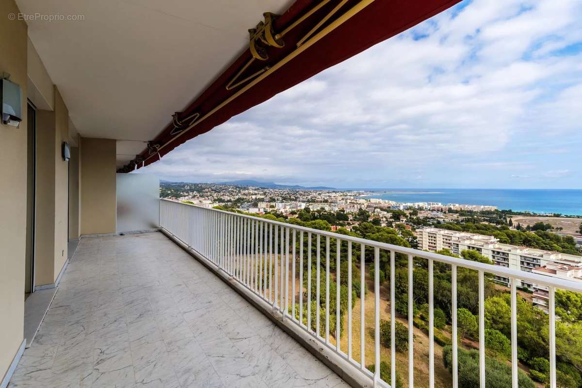 Appartement à CAGNES-SUR-MER