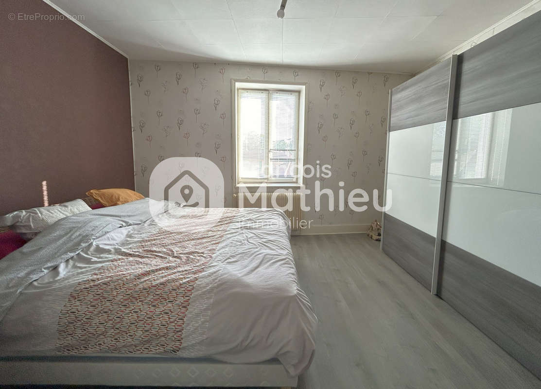 Appartement à CHATILLON-SUR-CHALARONNE