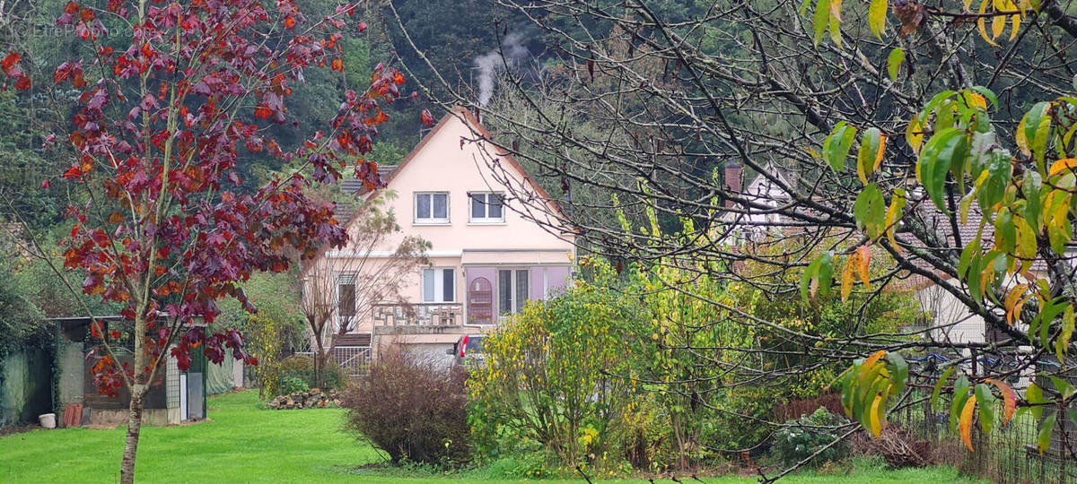 Maison à LORMAYE