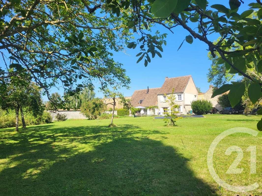 Maison à CHAUMONT-EN-VEXIN