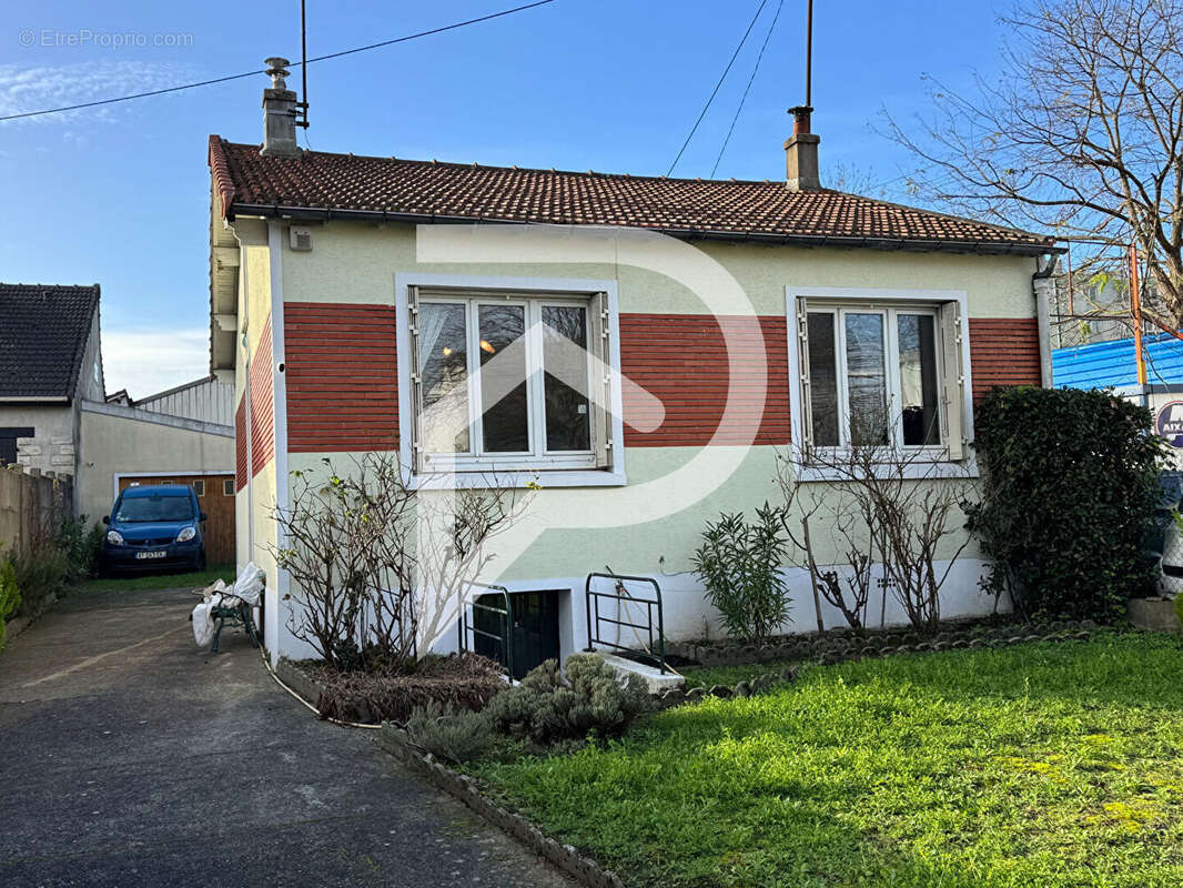 Maison à MONTREUIL