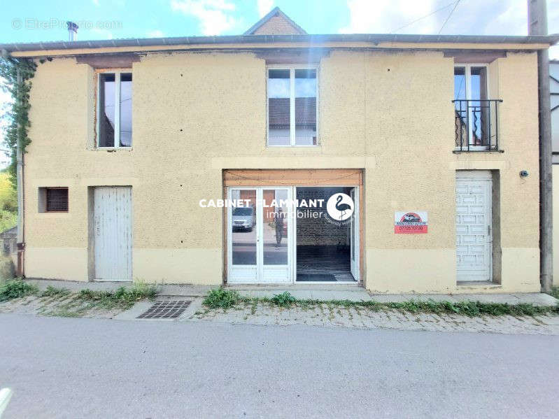 Appartement à VERREY-SOUS-SALMAISE