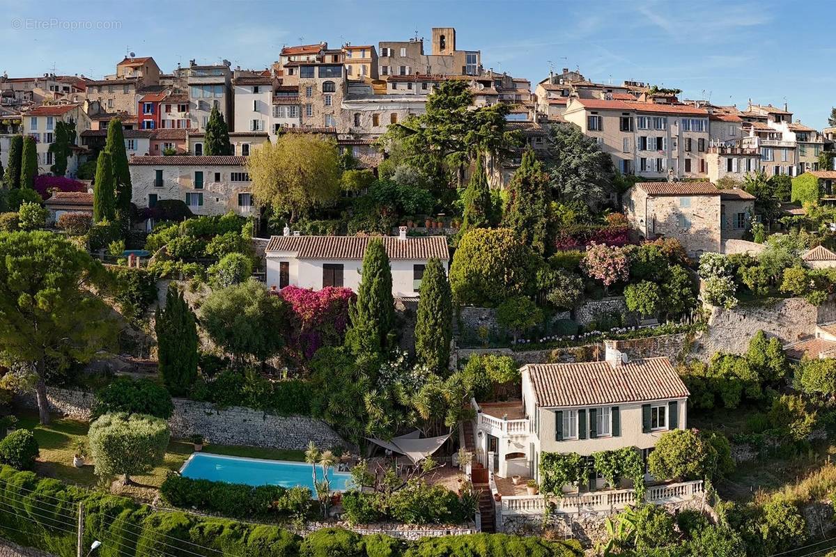 Maison à BIOT