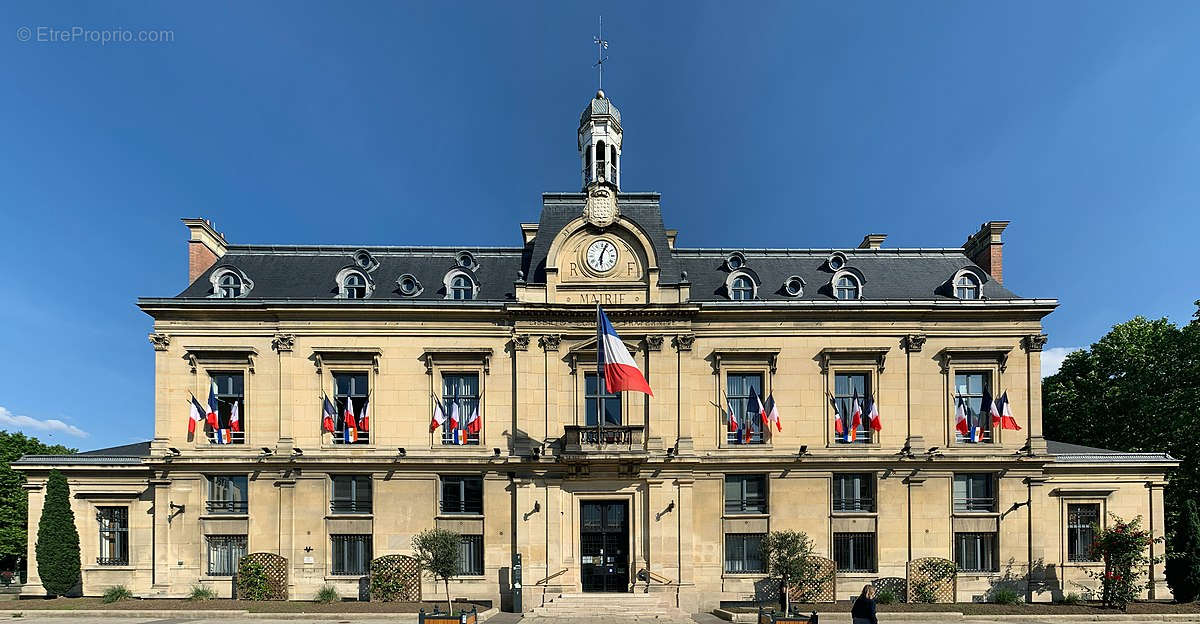 Appartement à GENNEVILLIERS