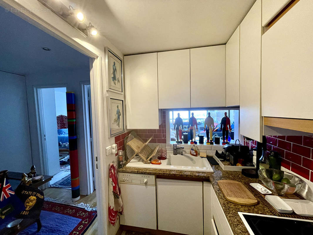 Appartement à PARIS-15E