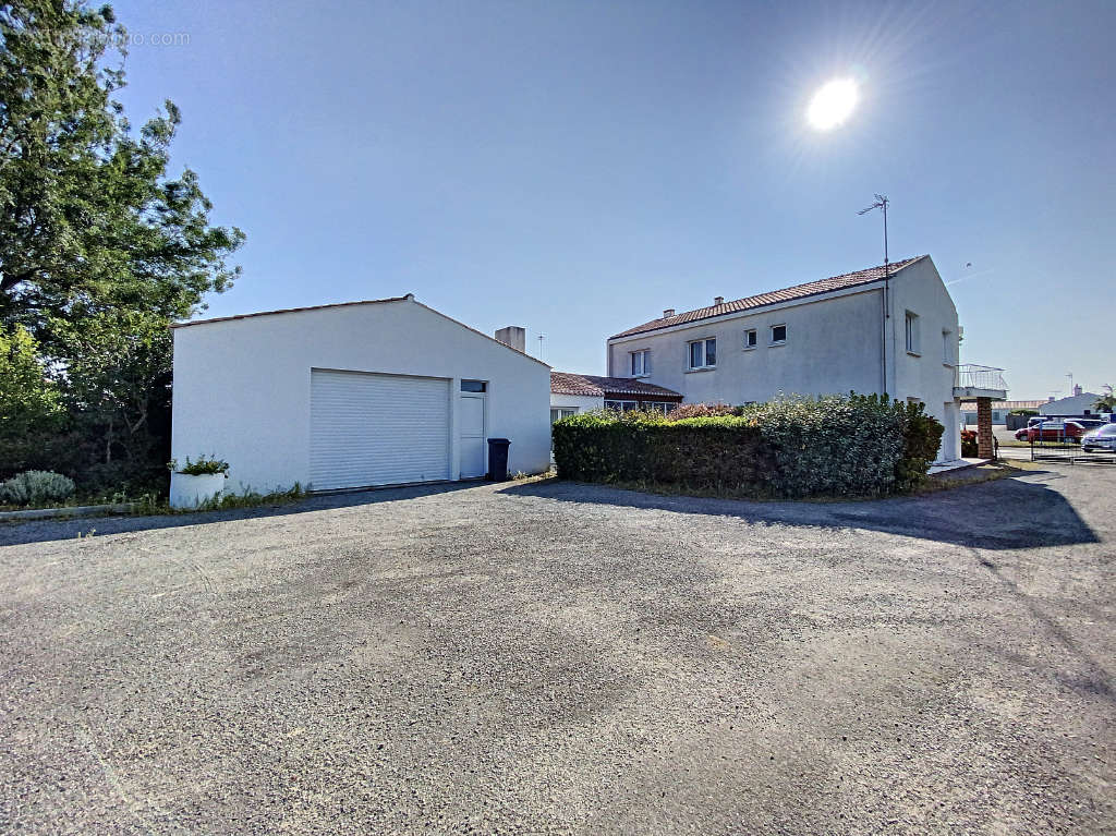 Maison à BEAUVOIR-SUR-MER