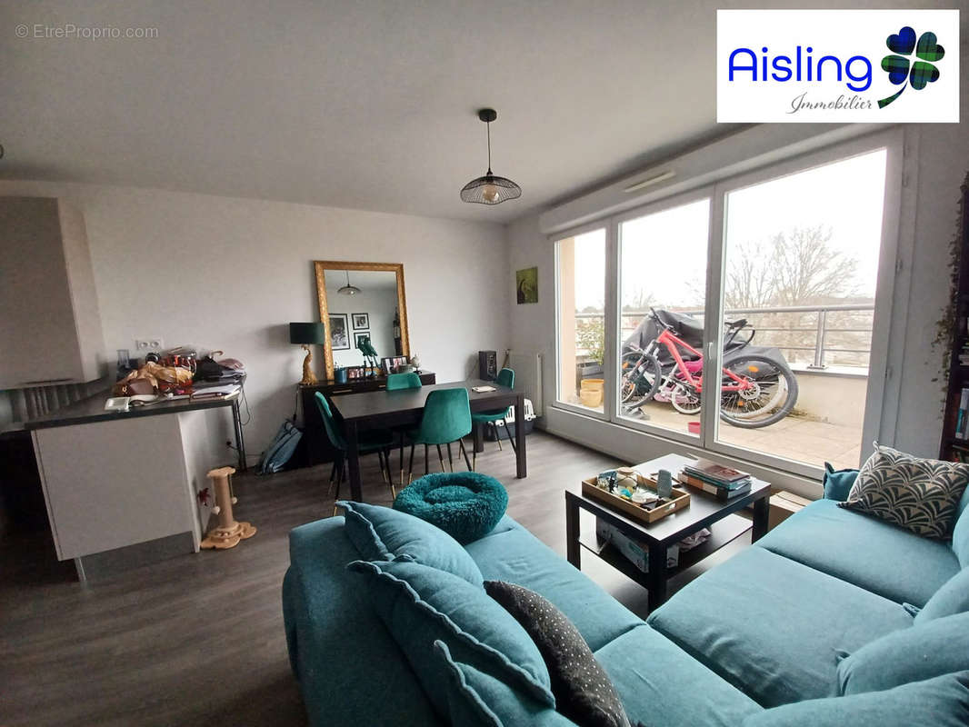 Appartement à CHAMBRAY-LES-TOURS