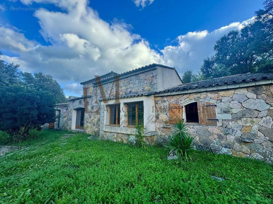 Maison à PORTO-VECCHIO